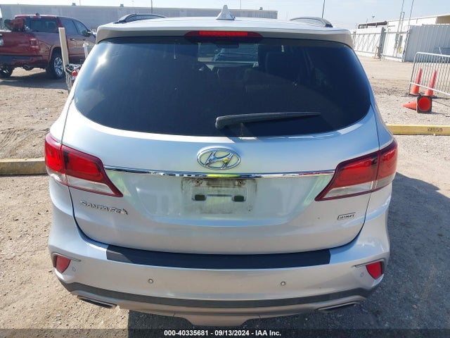 Hyundai Santa Fe Se Ultimate 2017 KM8SR4HF1HU241645 Image 16