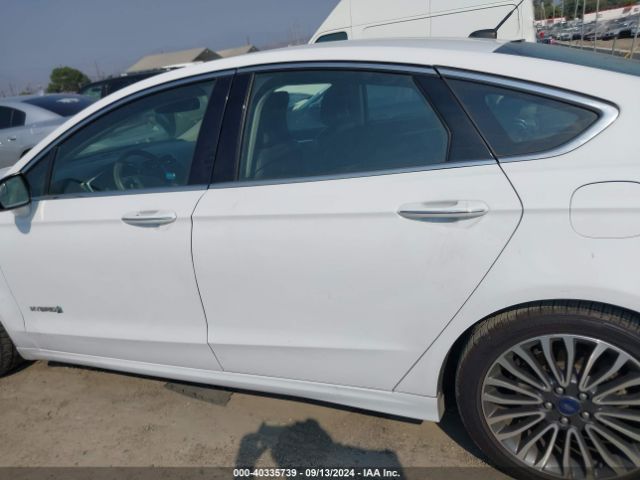 3FA6P0RU3HR217376 Ford Fusion Hybrid Titanium