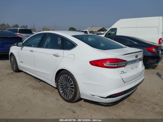 3FA6P0RU3HR217376 Ford Fusion Hybrid Titanium