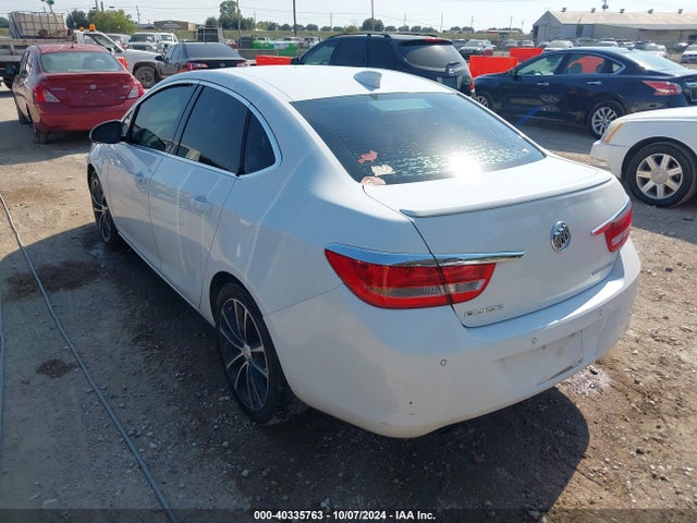 1G4PR5SK0H4109428 Buick Verano Sport Touring
