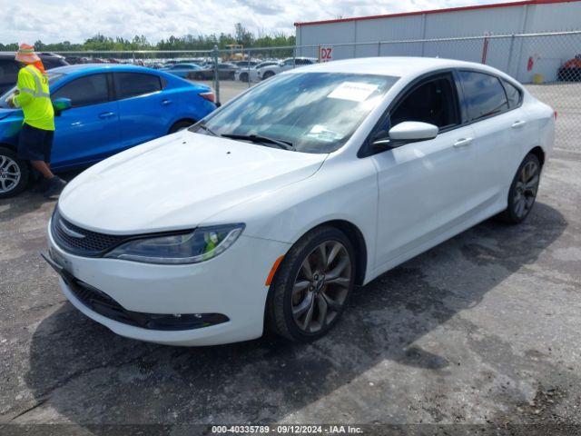 1C3CCCDG1FN627769 Chrysler 200 S