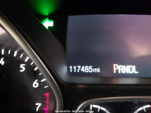 1FADP3F27JL315066 Ford FOCUS SE