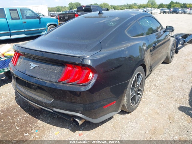 Ford Mustang Ecoboost Premium Fastback 2022 1FA6P8TH7N5104359 Image 4