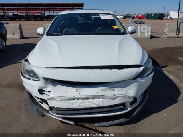 YV1612TB7F1307341 Volvo S60 T5 Premier