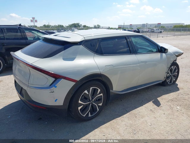 KIA Ev6 Wind 2022 KNDC34LA1N5031509 Image 4