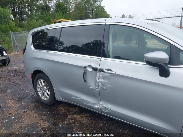 2C4RC1CG4PR520764 Chrysler Voyager Lx