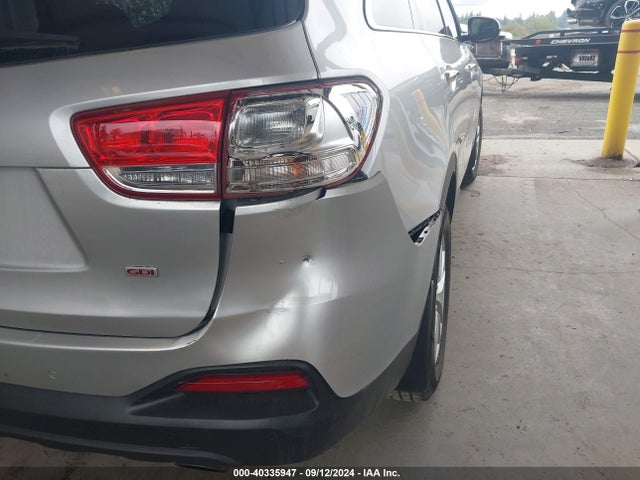 Продажа на аукционе авто 2016 Kia Sorento 2.4l Lx, vin: 5XYPGDA31GG098308, номер лота: 40335947