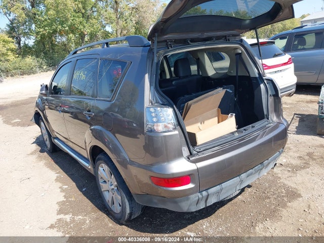 2013 MITSUBISHI OUTLANDER JA4AS3AWXDU014225 Photo 2