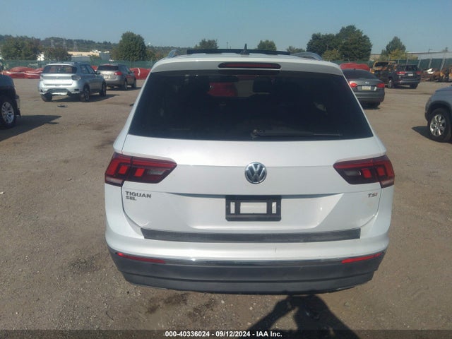 Volkswagen Tiguan 2018 3VV3B7AX1JM046741 Image 15