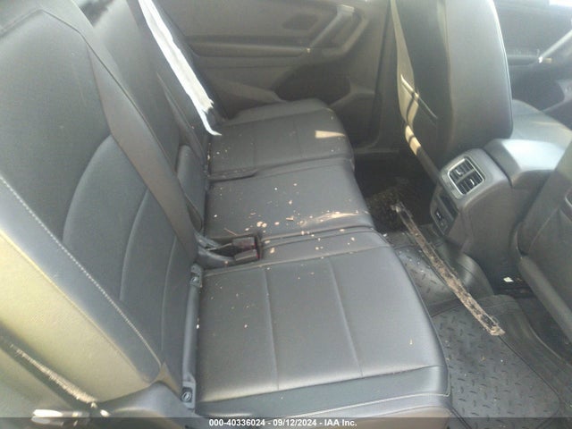 3VV3B7AX1JM046741 Volkswagen Tiguan