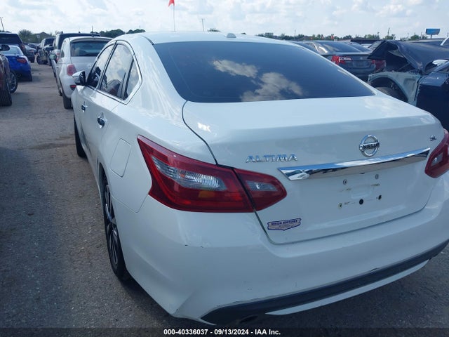 Nissan Altima 2.5 Sl 2018 1N4AL3AP9JC243286 Image 3