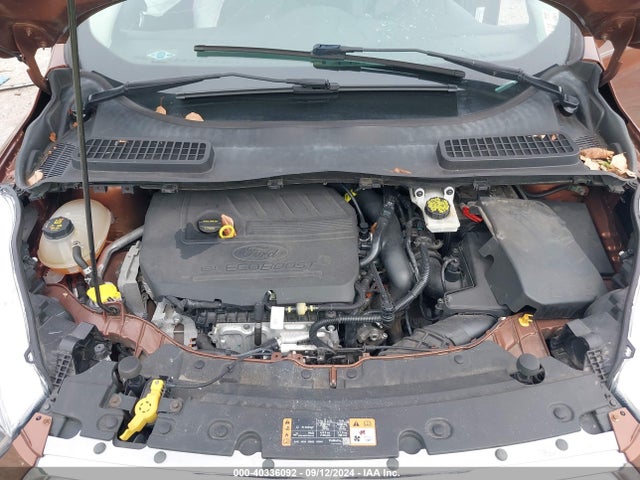 Ford ESCAPE SE 2017 1FMCU9GD0HUC46139 Image 10