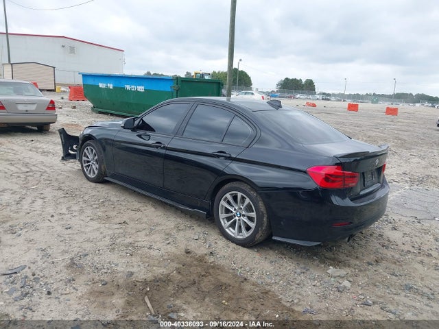 WBA8A9C51JAH13951 BMW 320i