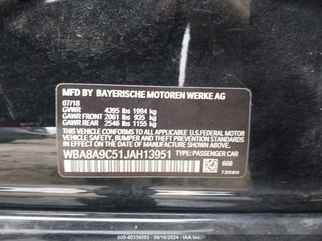 WBA8A9C51JAH13951 BMW 320i