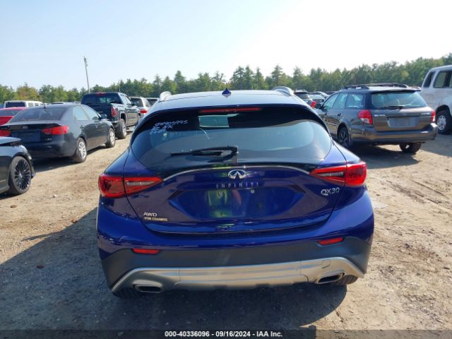 SJKCH5CR3JA045746 Infiniti Qx30 Luxury
