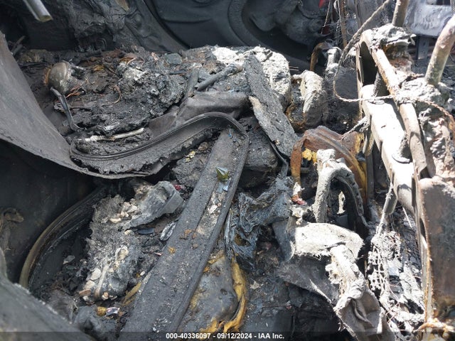 2013 MINI COUNTRYMAN WMWZC5C58DWL64461 Photo 7