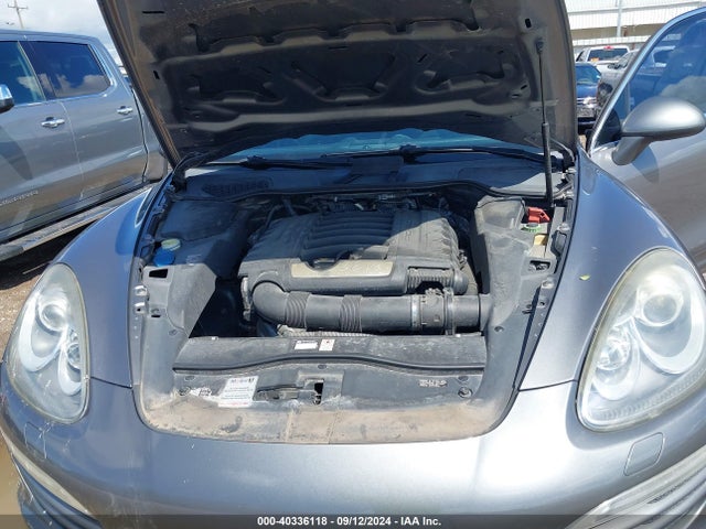 2011 PORSCHE CAYENNE WP1AA2A20BLA07804 Photo 9