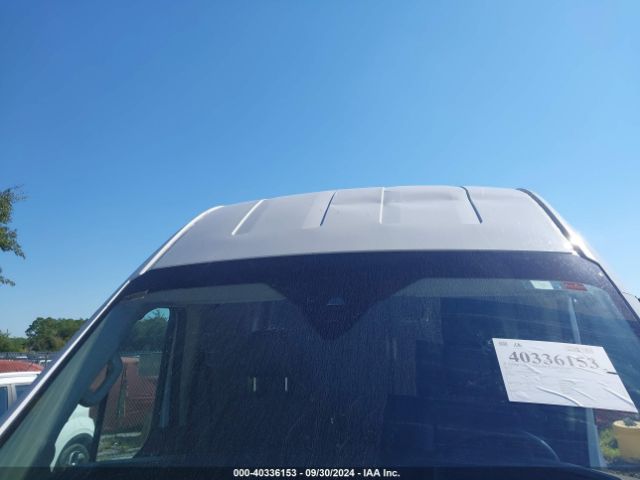 1FTBR3X87NKA71798 Ford Transit-250 Cargo Van