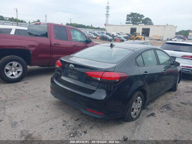 3KPFK4A78JE204156 KIA FORTE LX