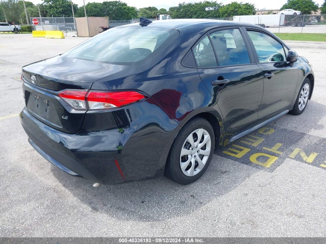 Toyota COROLLA LE 2022 5YFEPMAE7NP386397 Image 4