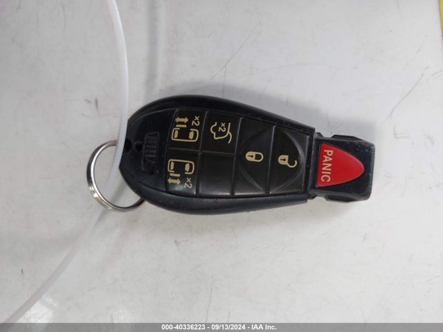 Продаж на аукціоні авто 2014 Chrysler Town & Country Touring, vin: 2C4RC1BG7ER408510, номер лоту: 40336223