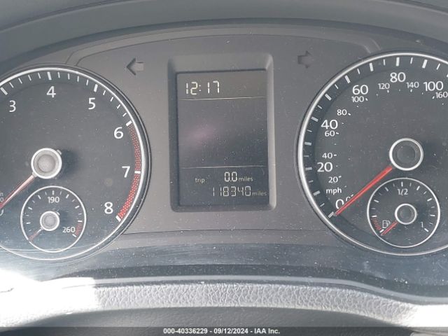 1VWAT7A3XFC088511 Volkswagen Passat 1.8t Limited Edition