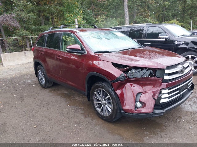 Toyota Highlander Xle 2019 5TDJZRFHXKS951110 Image 1