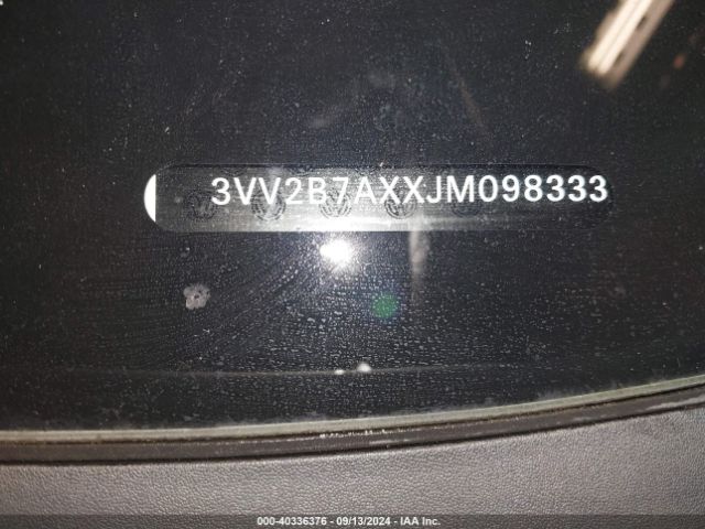 3VV2B7AXXJM098333 Volkswagen Tiguan 2.0t Se/2.0t Sel
