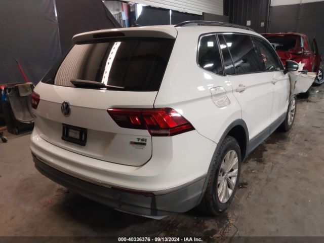 3VV2B7AXXJM098333 Volkswagen Tiguan 2.0t Se/2.0t Sel