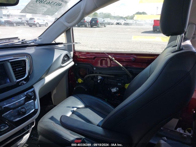 2C4RC1BG0JR279665 Chrysler Pacifica Touring L