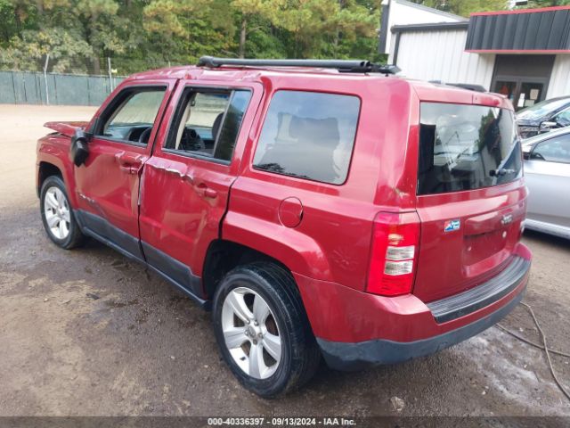 1C4NJPFA6GD810831 Jeep Patriot Latitude