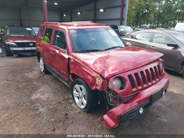 1C4NJPFA6GD810831 Jeep Patriot Latitude