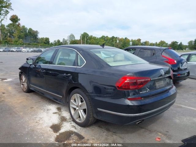 1VWBT7A3XHC032169 Volkswagen Passat 1.8t Se
