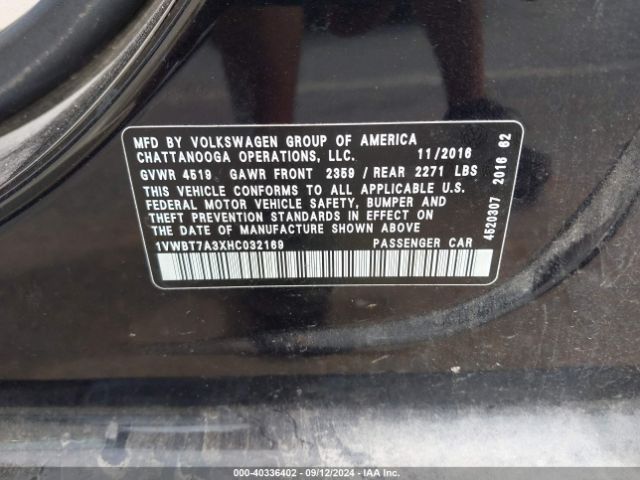 1VWBT7A3XHC032169 Volkswagen Passat 1.8t Se