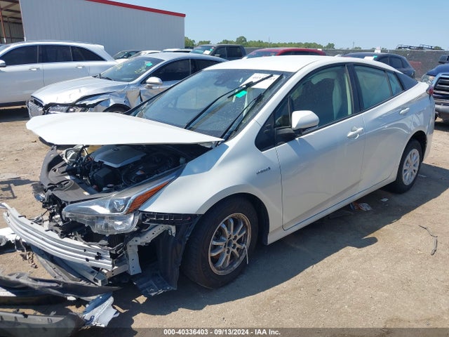 Toyota Prius L Eco 2019 JTDKARFU8K3093100 Image 2
