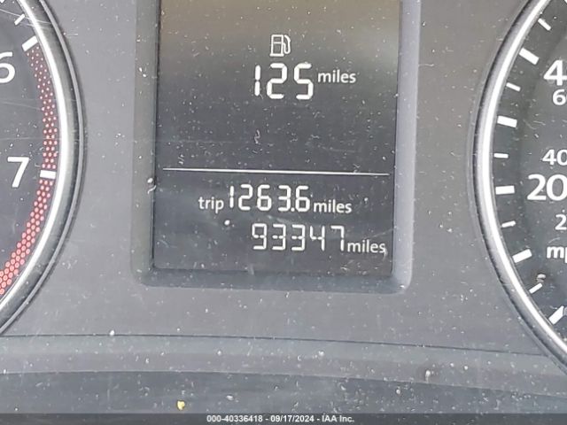 1VWAT7A31FC097405 Volkswagen Passat 1.8t Limited Edition
