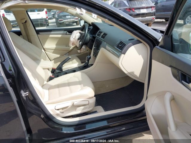 1VWAT7A31FC097405 Volkswagen Passat 1.8t Limited Edition