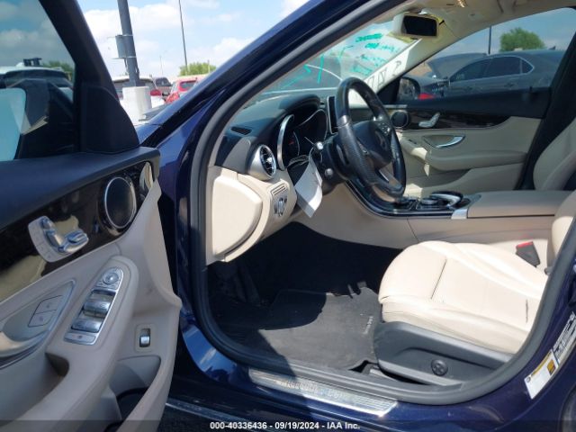 55SWF4JB5FU069890 Mercedes-Benz C 300 Luxury/sport