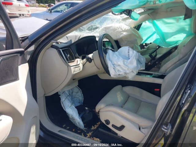 LYVA22RK7KB218649 Volvo Xc60 T6 Momentum