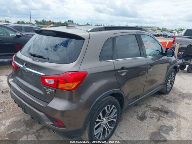 JA4AP4AW4JU018385 Mitsubishi Outlander Sport 2.4 Sel
