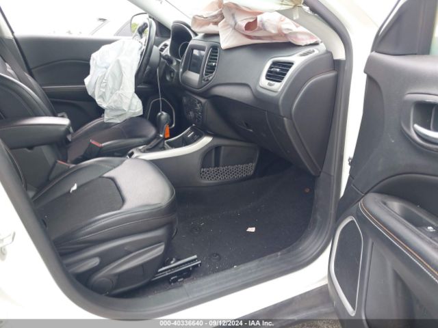 3C4NJCBB1LT243116 Jeep Compass Latitude Fwd