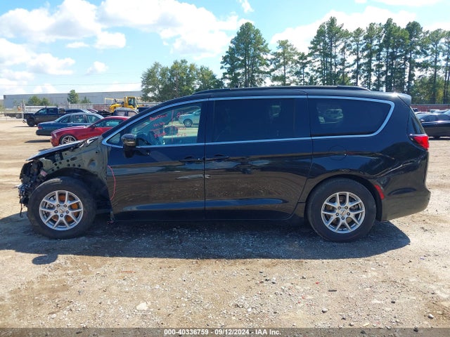 2C4RC1BG3NR178674 Chrysler Pacifica Touring L