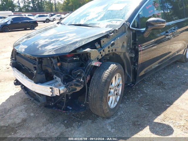2C4RC1BG3NR178674 Chrysler Pacifica Touring L