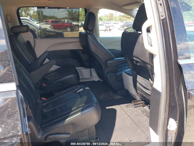 2C4RC1BG3NR178674 Chrysler Pacifica Touring L