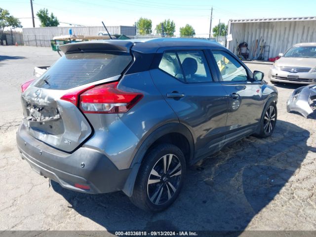 3N1CP5DV4LL550498 Nissan Kicks Sr Xtronic Cvt
