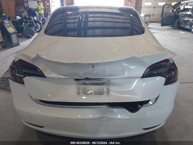 2022 TESLA MODEL 3 5YJ3E1EBXNF195418 Photo 5
