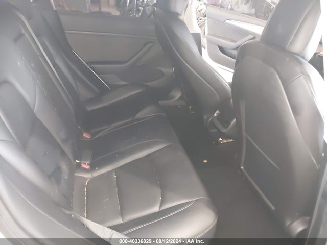 2022 TESLA MODEL 3 5YJ3E1EBXNF195418 Photo 7