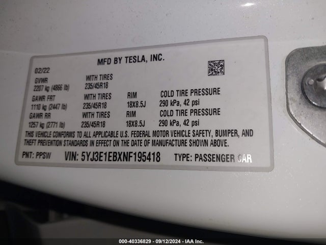2022 TESLA MODEL 3 5YJ3E1EBXNF195418 Photo 8