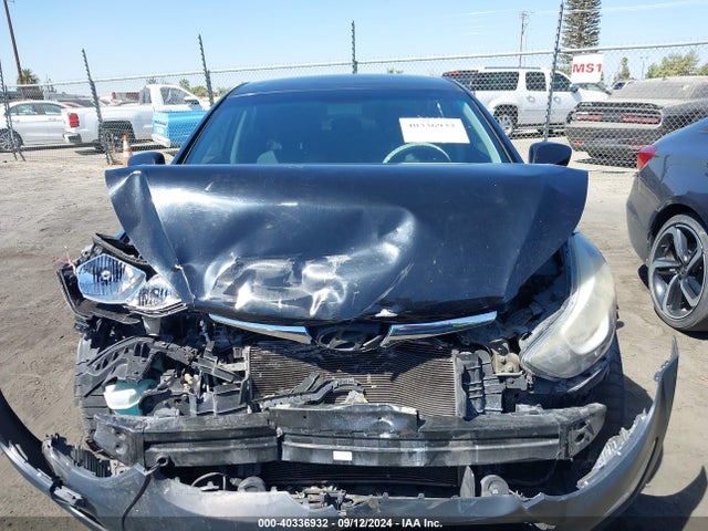 Hyundai ELANTRA SE 2015 KMHDH4AE2FU342509 Image 12