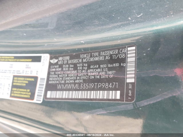2009 MINI COOPER CLUBMAN WMWML33519TP98471 Photo 8